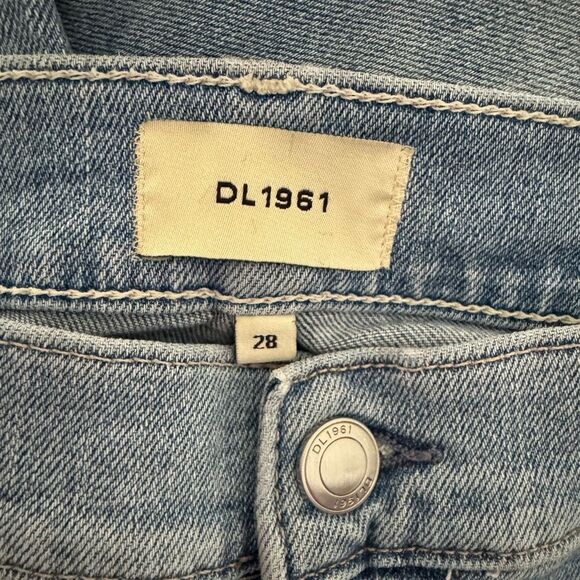 DL1961 Bridget Boot medium wash Size 28 - Picture 8 of 8